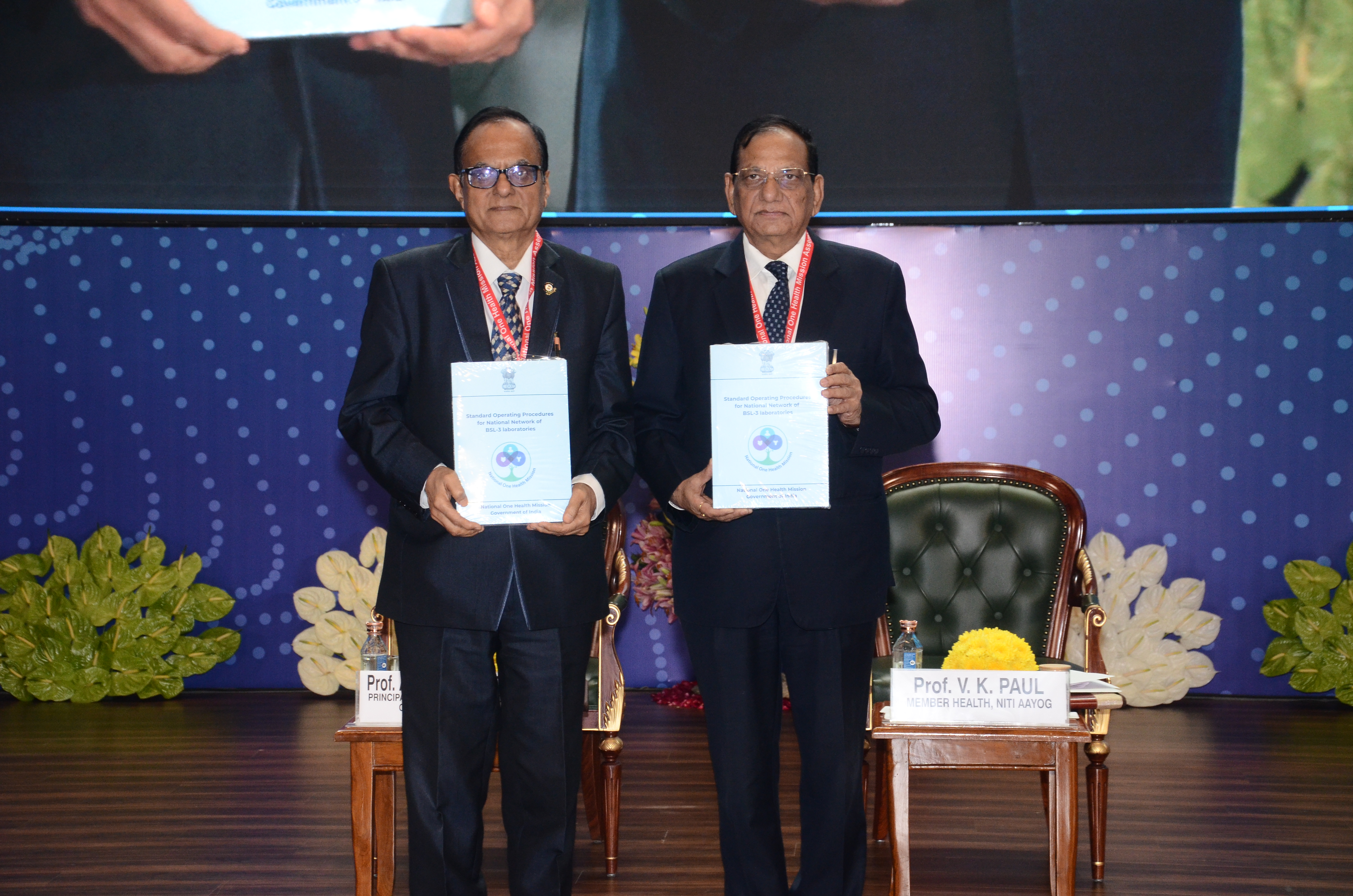 PSA and Prof V K Paul